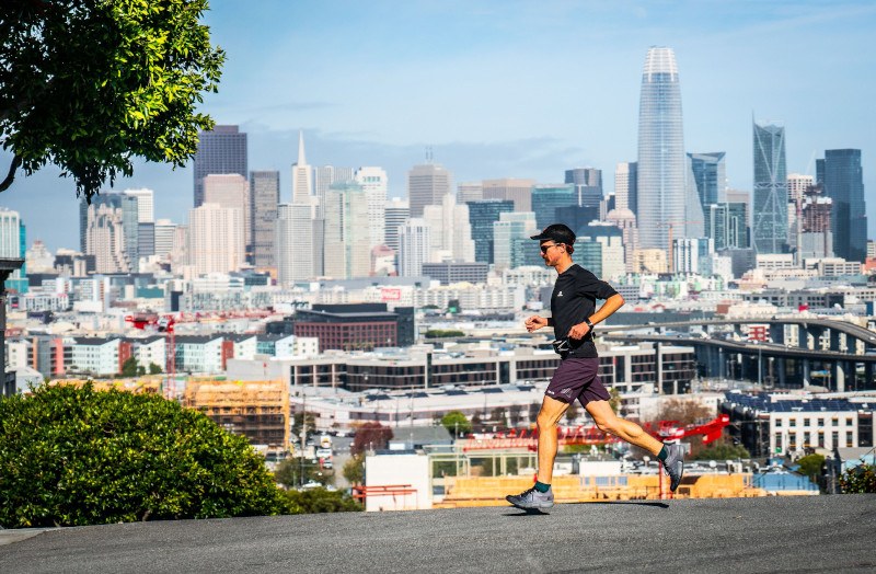Vie de Runner Rickey Gates à la découverte de son quartier en image